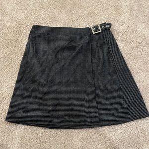Brandy Melville plaid skirt